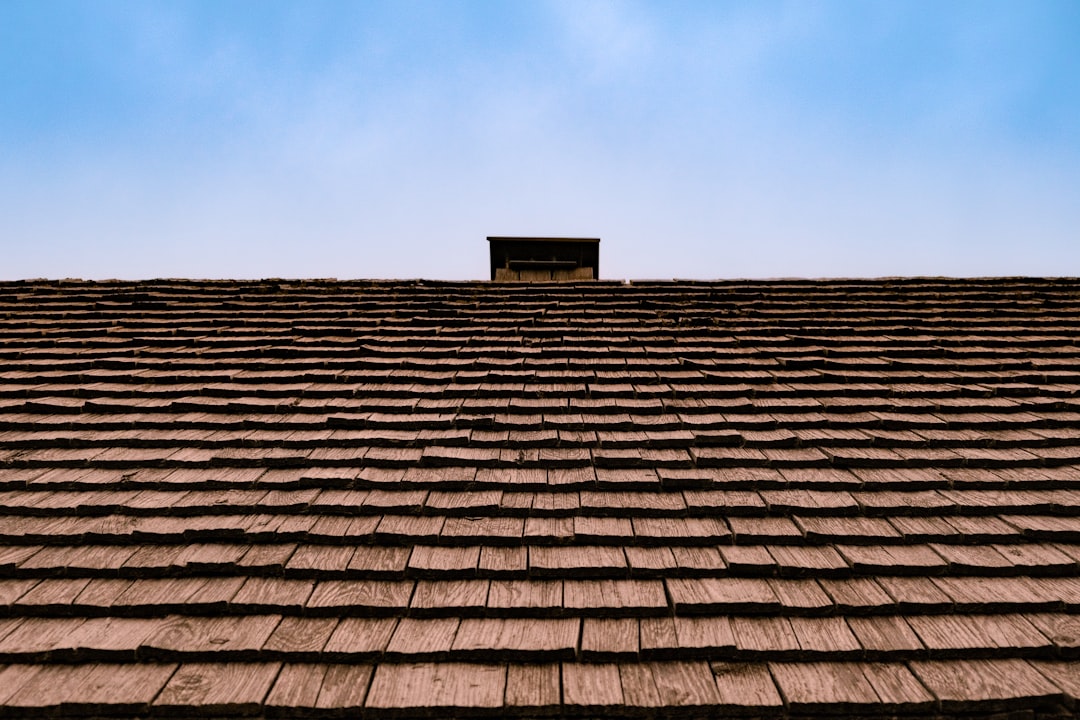 What First-Time Buyers Need to Check: Your Complete Property Inspection Checklist for Roof and Exterior Issues